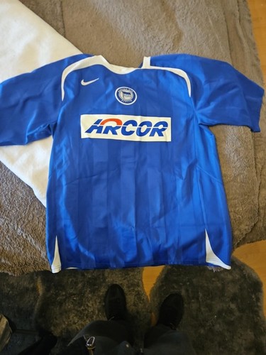 Hertha trikot 2001 - trikot, 2001-2006